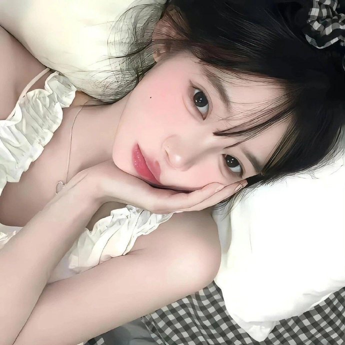 马甲一掉，他把我按在怀里不放手